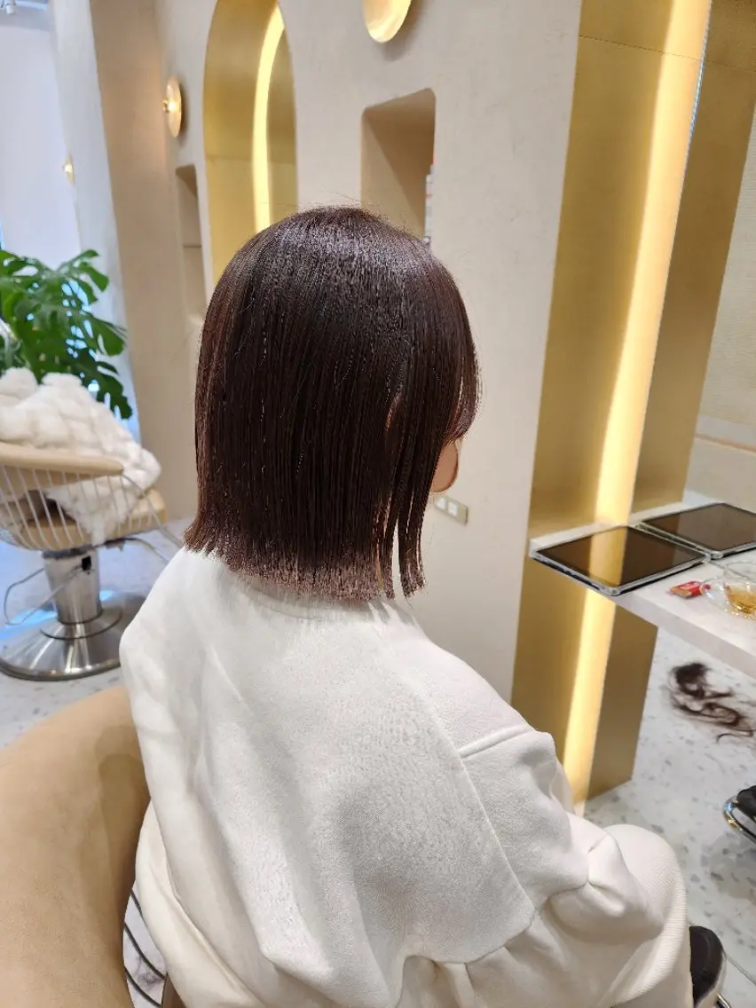 ショート カラー あかね☆ヘアアレンジ /ボブ/縮毛矯正のヘアスタイル