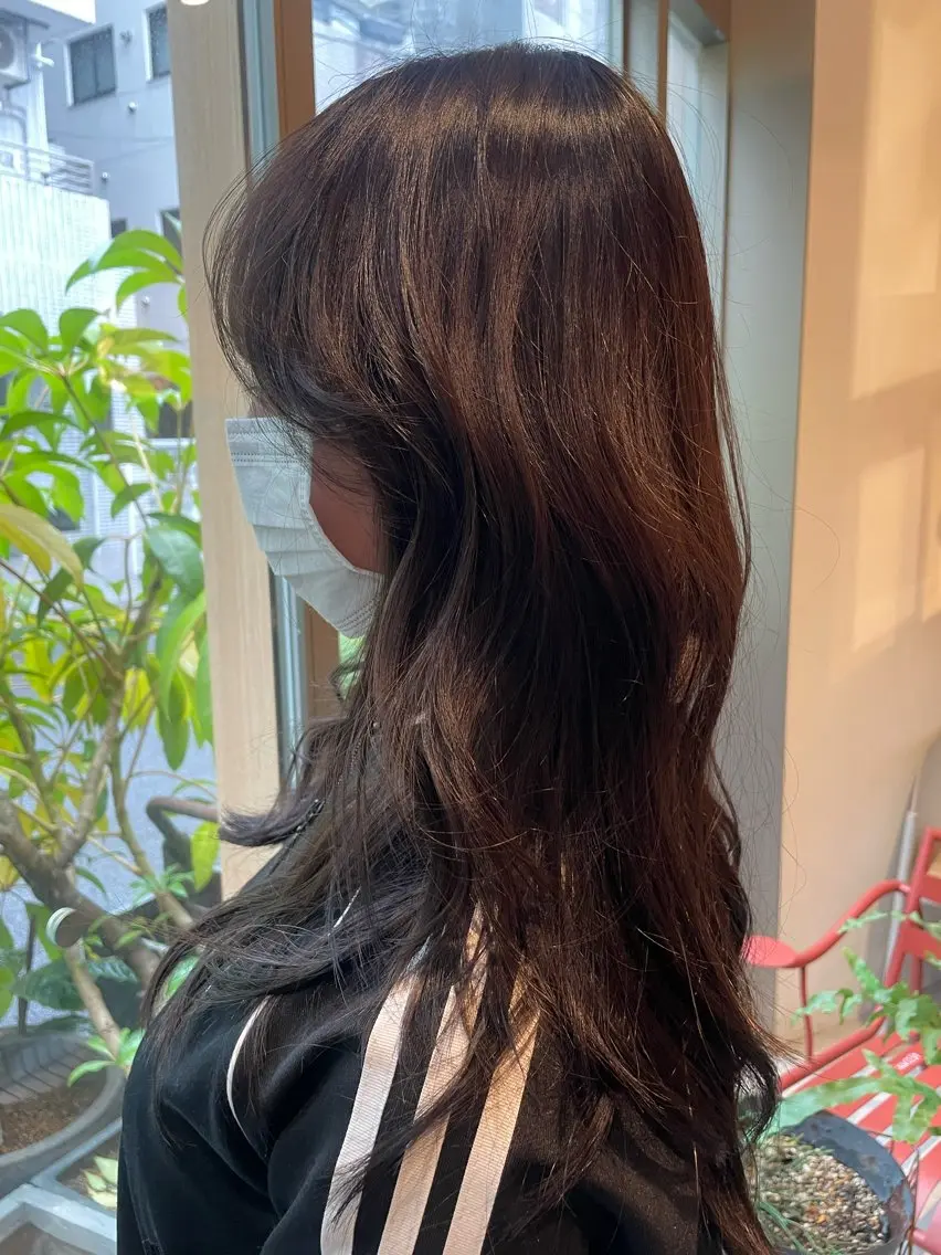 カラー ブラウンカラー 兼西 菜摘のヘアスタイル