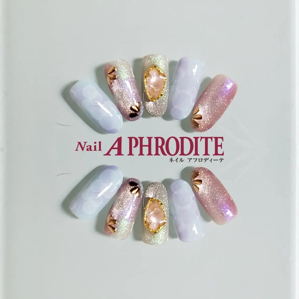 ネイル ジェルネイル ニュアンスネイル スカルプネイル ソフトジェル ネイルチップ ハンドネイル Nail Aphroditeのネイルデザイン