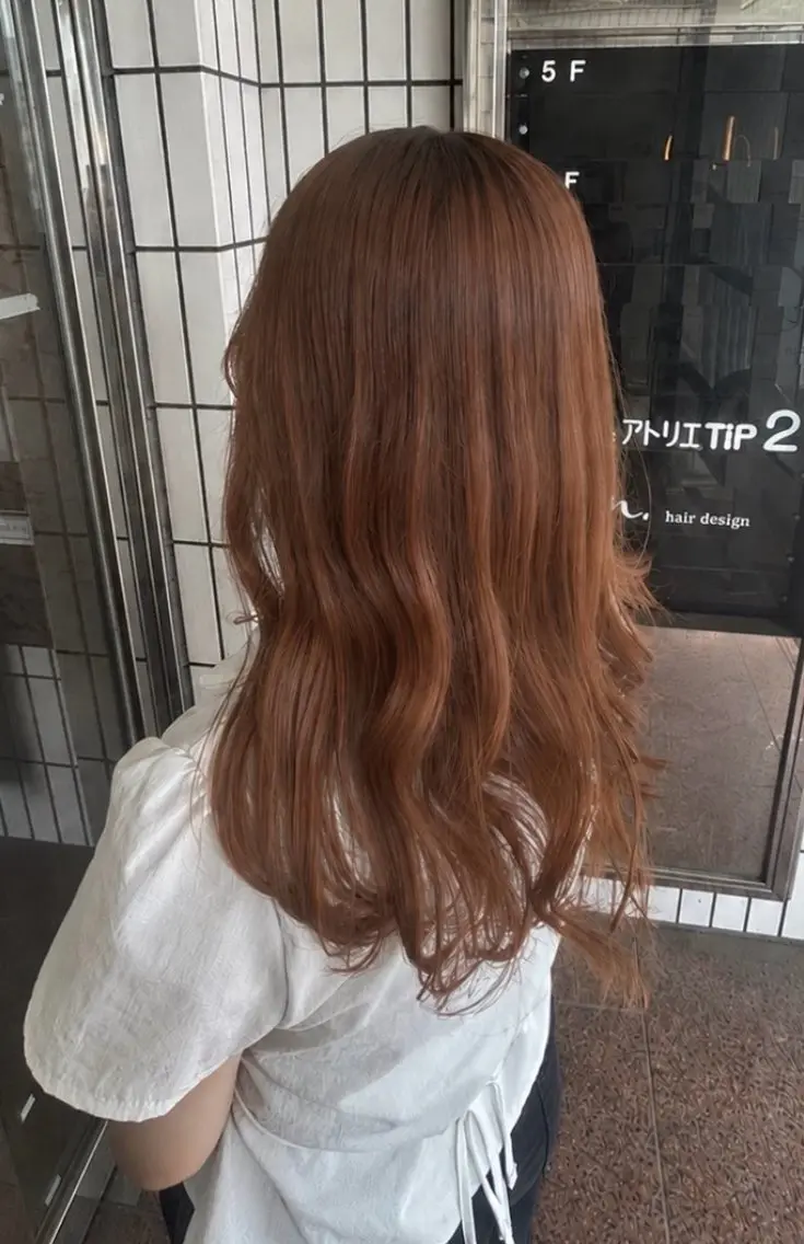 ロング カット ヘアカラー 縮毛矯正 亀井 梨緒のヘアスタイル