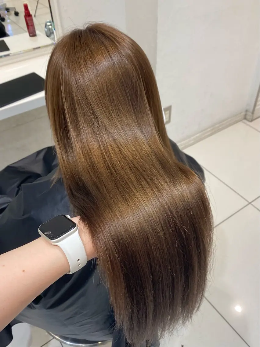 ロング カラー ベージュカラー 🎀TEN🎀 オリーブベージュのヘアスタイル