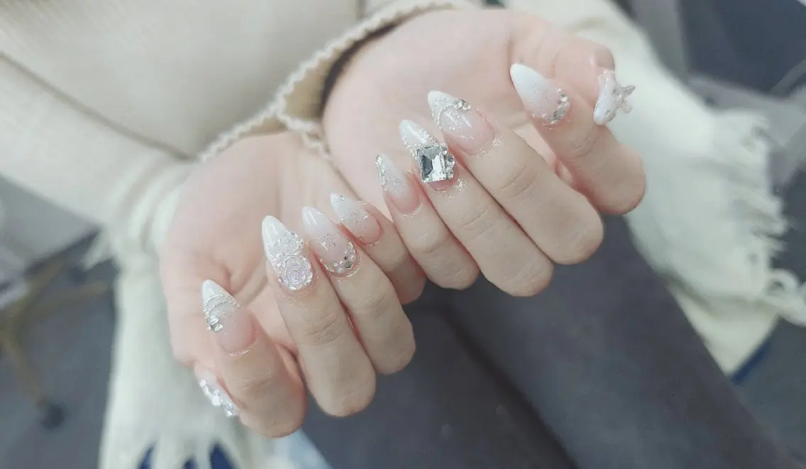 ネイル べっ甲ネイル チークネイル フレンチネイル 韓国ネイル ニュアンスネイル ♡Sherry  Nail♡のネイルデザイン