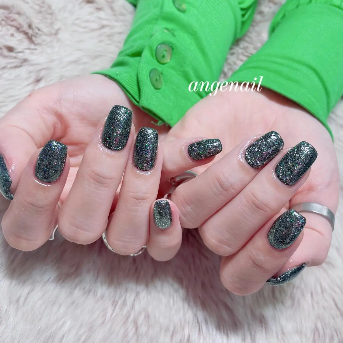 ネイル ハンドネイル オーナーネイリスト MAKIのネイルデザイン