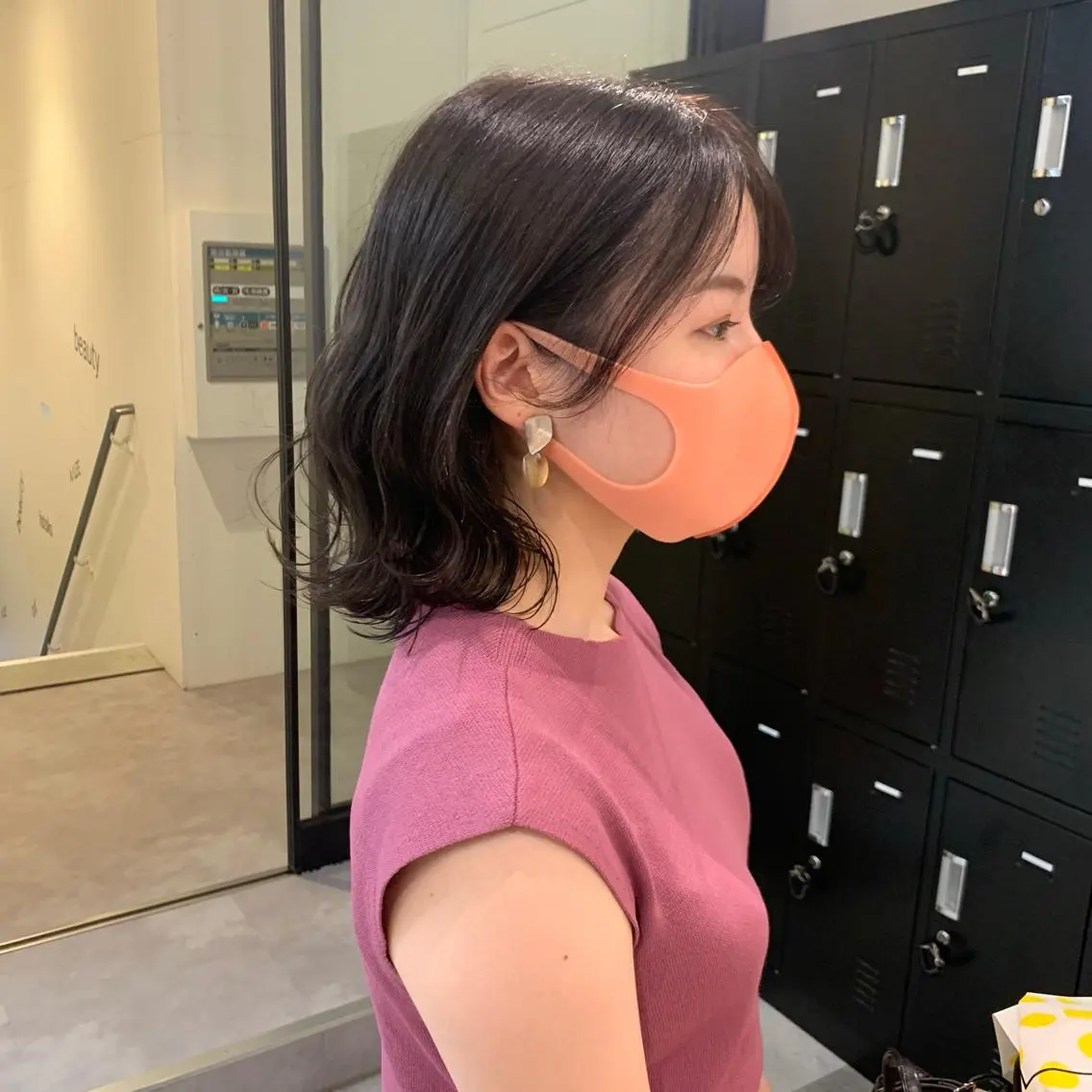 ミディアム カラー ヘアアレンジ ブリーチ ディープラベンダー ラベンダーカラー ブリーチなしカラー マツオカ マコのヘアスタイル