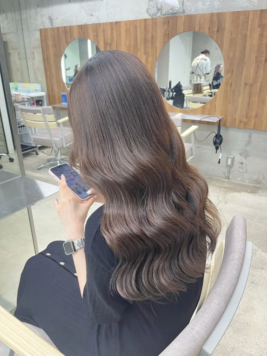 ロング カラー アッシュ 透明感カラー グレージュ 【毎朝セット3分】 メンズパーマ　真人のヘアスタイル