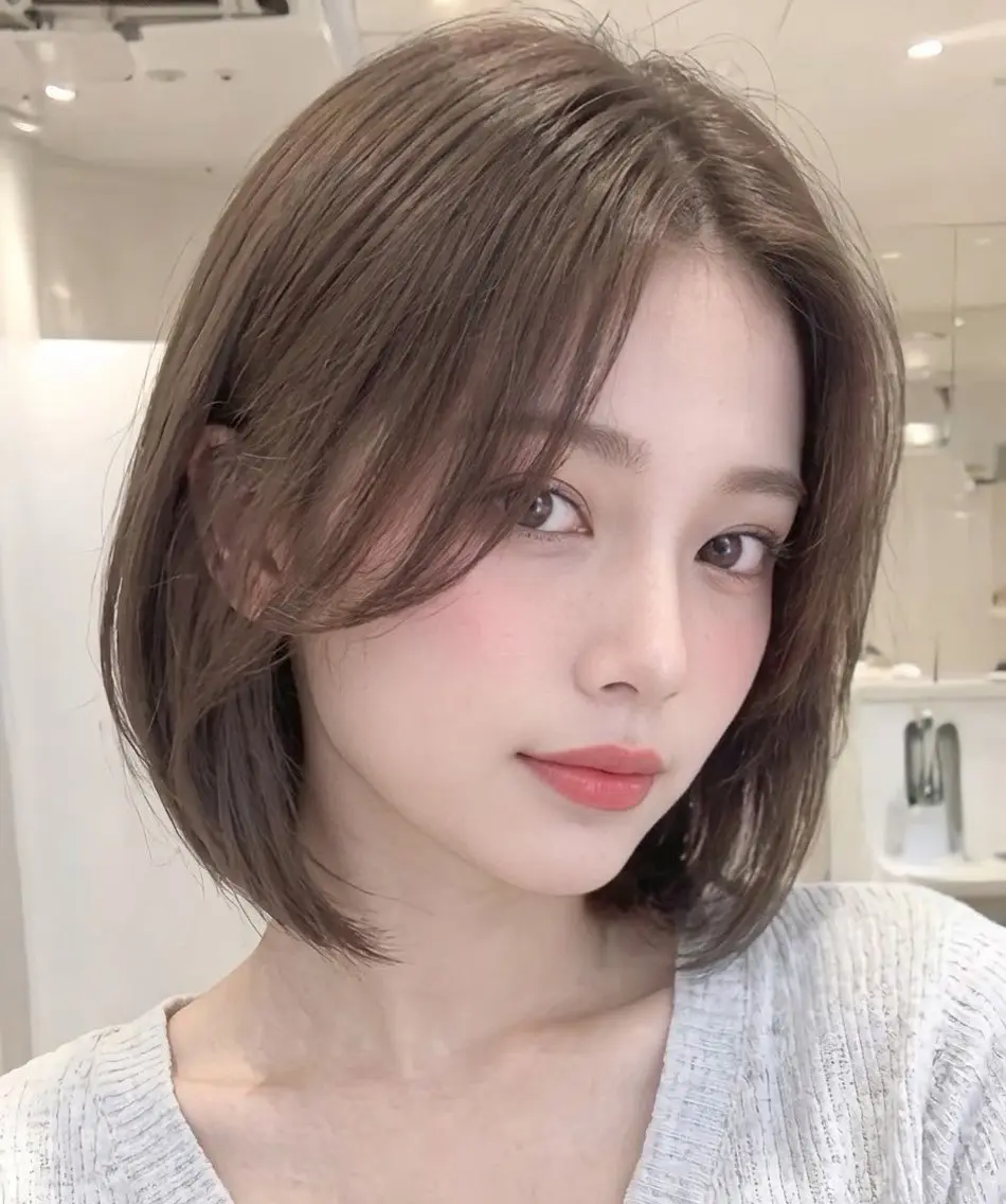 ショート ボブ くびれヘア 顔周りカット 韓国風ヘア 小顔カット 木下 結華のヘアスタイル