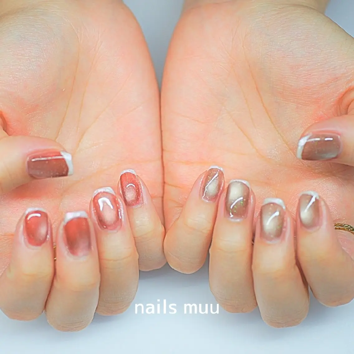ネイル オーロラネイル フレンチネイル ラメ(グリッター) マグネットネイル シンプルネイル nails muu まゆのネイルデザイン