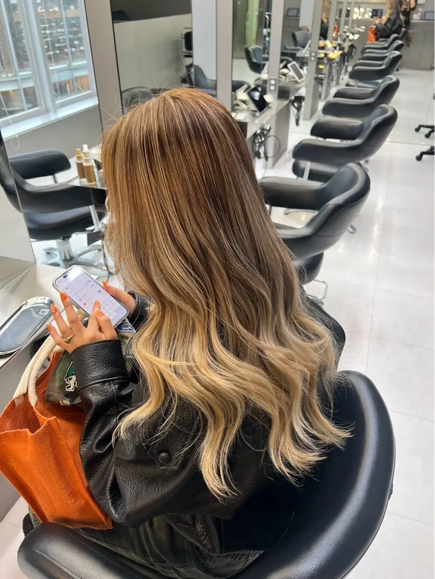 ロング カラー YUIGO 🔥のヘアスタイル