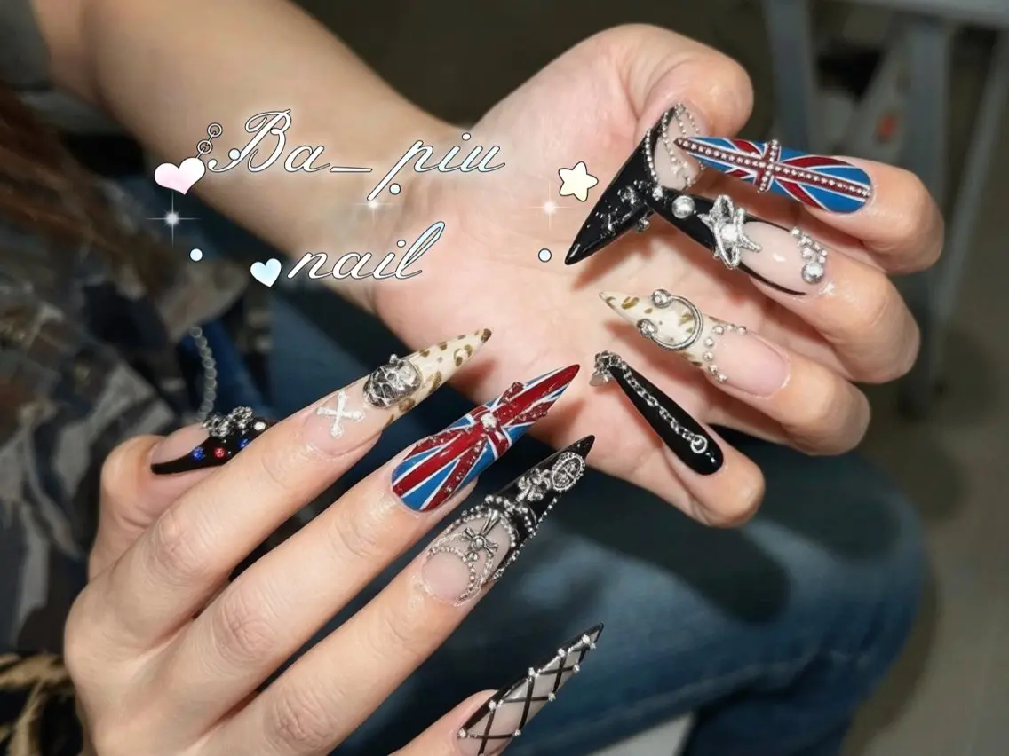 ネイル BA_PIU NAILのネイルデザイン