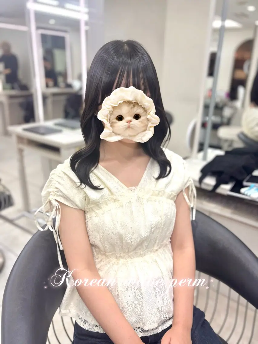 セミロング パーマ セミロングパーマ カット パーマ 透明感カラー ♡𝐒𝐚𝐤𝐢♡のヘアスタイル