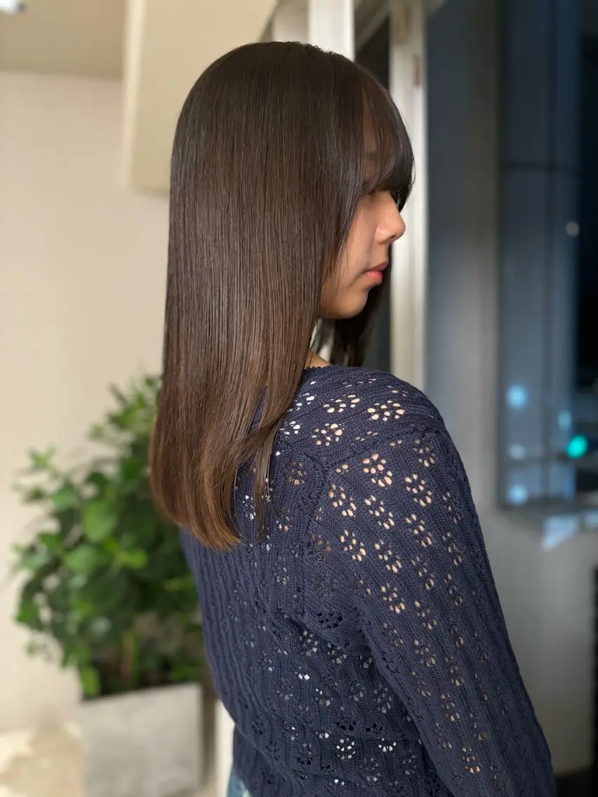 カラー 🧸艶髪🫧🎀 岡由紀乃のヘアスタイル