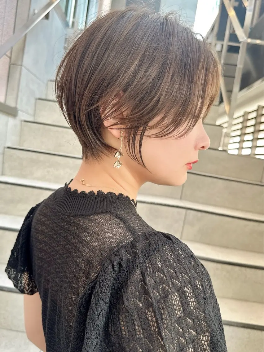 ショート カット 美髪縮毛矯正✨🫧 レイヤー川村利幸のヘアスタイル