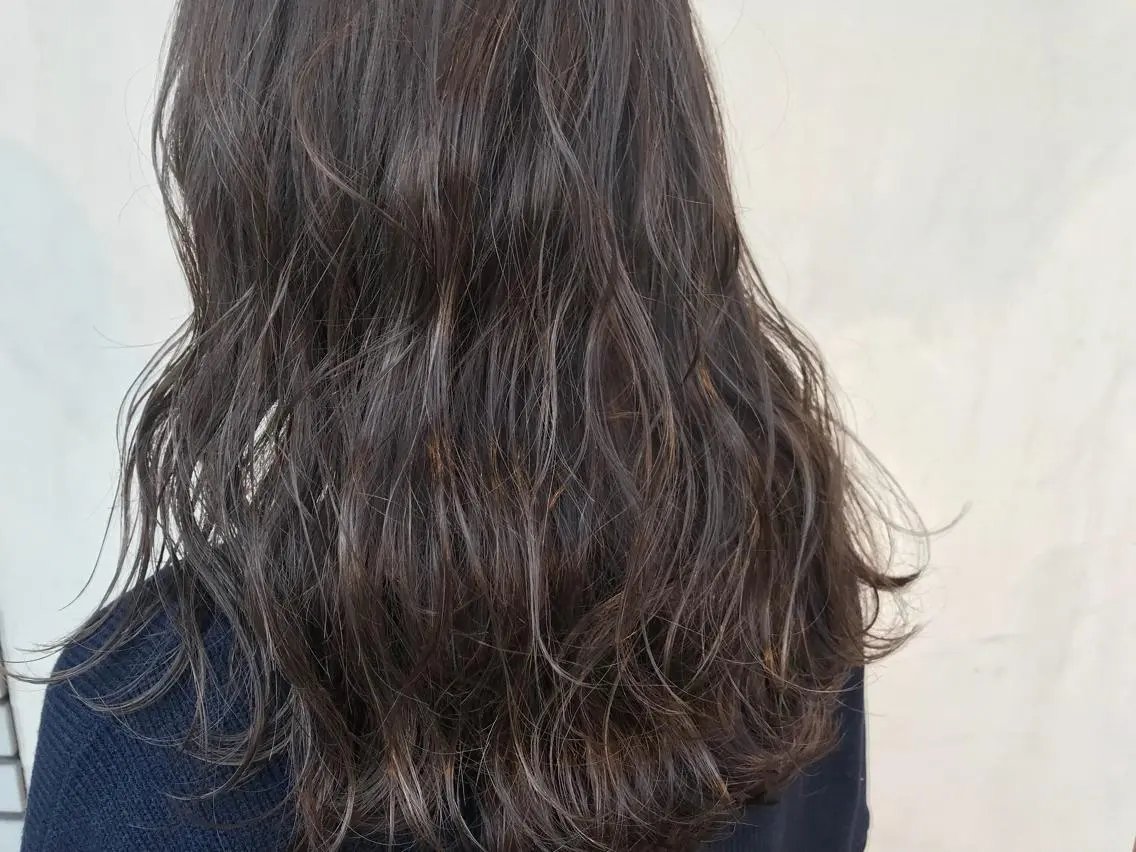 ミディアム カラー 艶髪育成サロン 京橋　shinのヘアスタイル