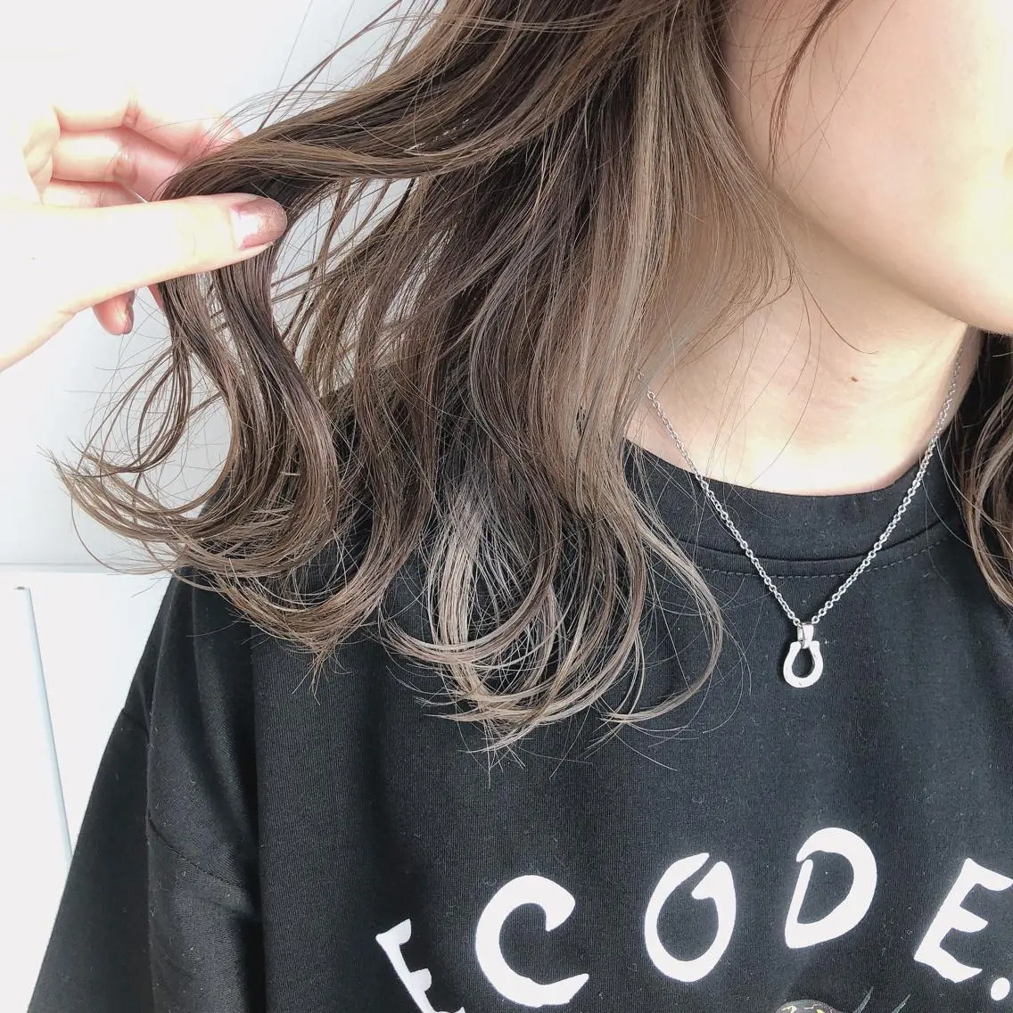 ミディアム カラー ヘアカラー トリートメント 盛れるレイヤーカット 得意🌹井上美沙のヘアスタイル