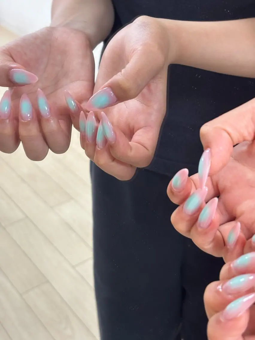 ネイル キラキラネイル 韓国ネイル マグネットネイル 夏ネイル ワンホンネイル ハンドネイル Sully Nail Labのネイルデザイン