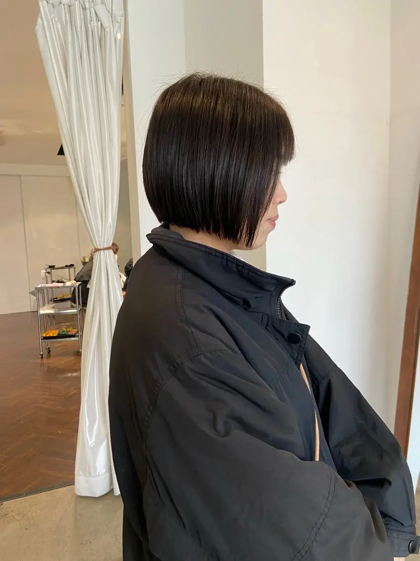 ミディアム まつ あみのヘアスタイル