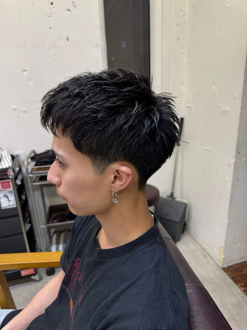 ショート メンズ フェードカット メンズパーマ メンズショート スキンフェード スパイキーショート カット トリートメント 💈メンズ特化💈 TASUKUのヘアスタイル