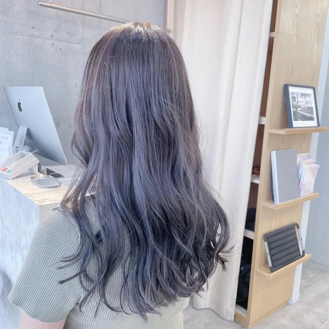 セミロング カラー 透明感カラー ハイライトカラー ハイライト ヘアカラー トリートメント shun 原宿/表参道のヘアスタイル