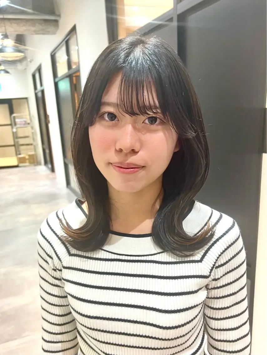 ミディアム くびれヘア カット トリートメント しおり/パーマ/ newi町田のヘアスタイル
