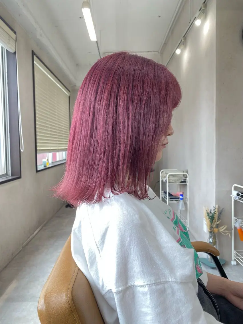 ミディアム カラー アディクシーカラー ブリーチ ケアブリーチ イルミナカラー カット ヘアカラー トリートメント 脱！黒髪 ダブルカラー【上野】のヘアスタイル