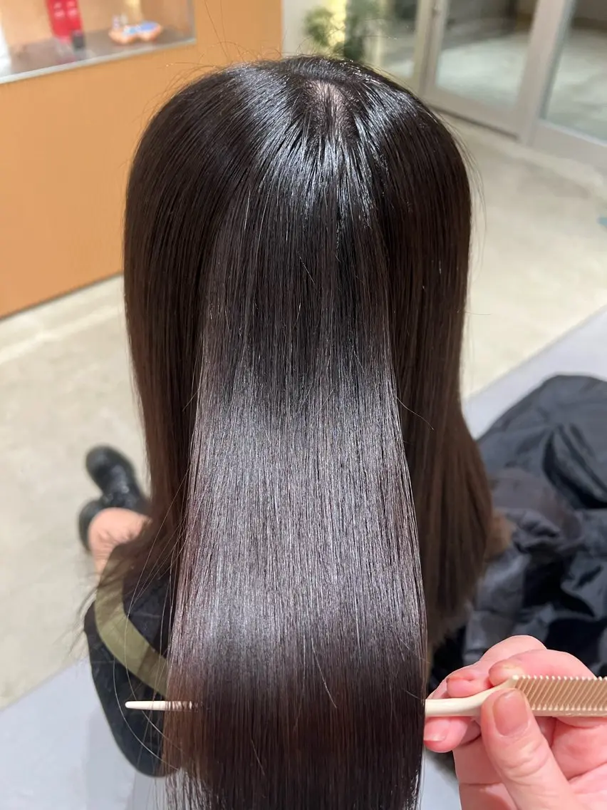 ミディアム 縮毛矯正 楓^・◦・🎀^ ブリーチモデル募集中のヘアスタイル