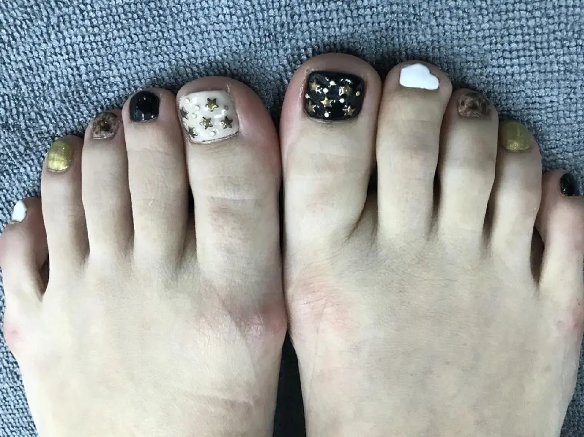 ネイル フットネイル lylynail YUUKAのネイルデザイン