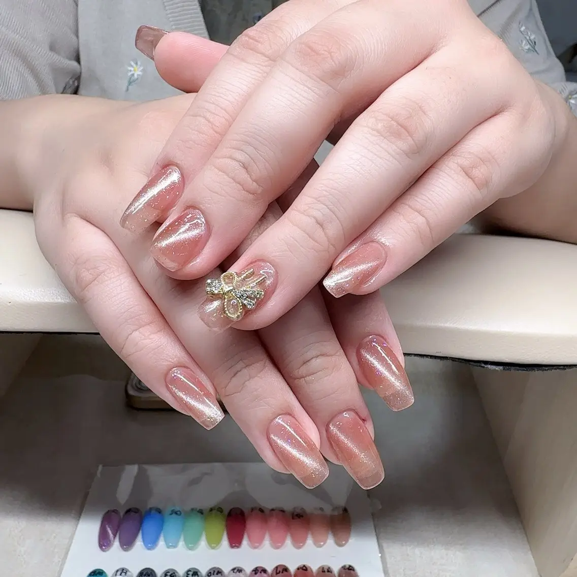 ネイル 長さ出し マグネットネイル ハンドネイル LOA.NAIL 本八幡店💞Kyouのネイルデザイン