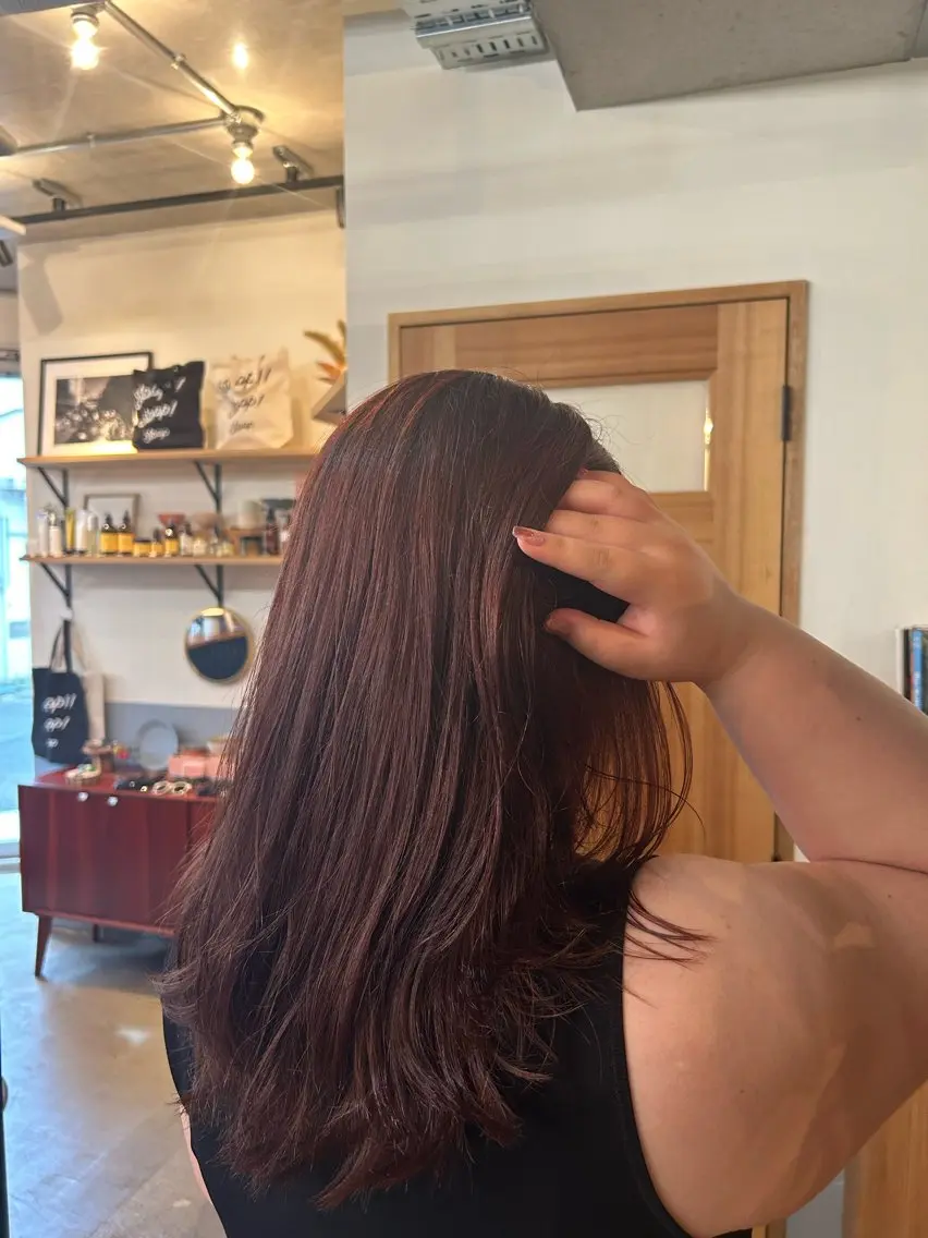 ミディアム 伊賀 海優のヘアスタイル
