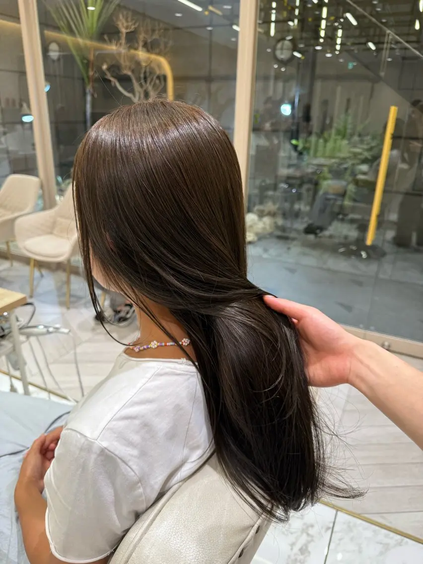 ロング カット ヘアカラー トリートメント hina☺︎ 髪質改善/ストレートのヘアスタイル