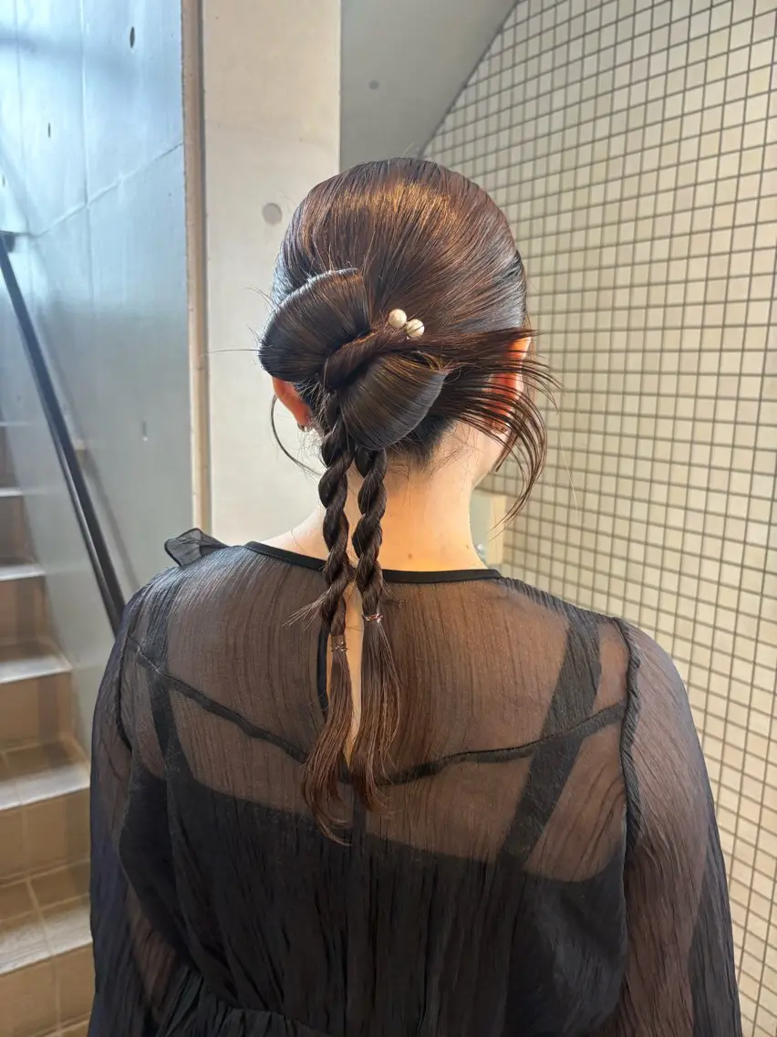 ヘアアレンジ ヘアセット 🤍sayaka/ ブリーチ🌐のヘアスタイル