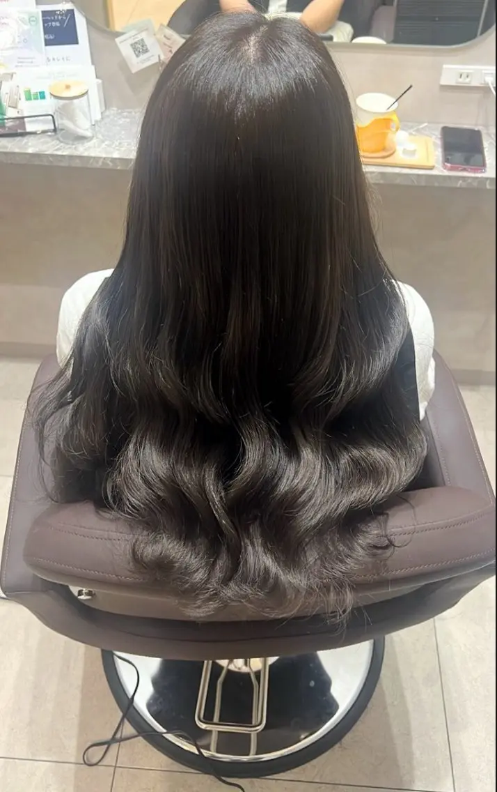 ロング 🌈安藤愛/透明感 艶カラー🫧ROWのヘアスタイル