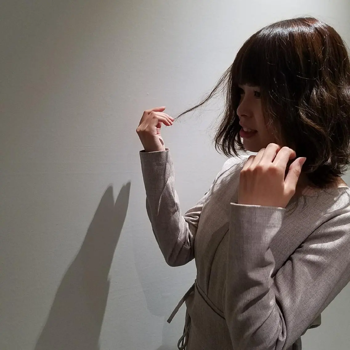 ミディアム カラー 加藤 拓麻のヘアスタイル
