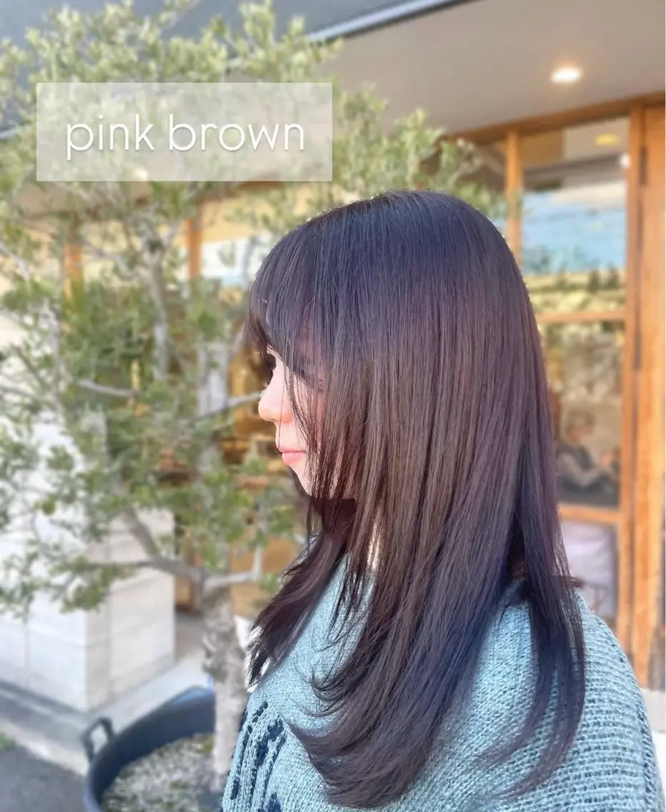ロング カラー ブラウンカラー ピンクカラー ピンクブラウン ヘアカラー momoka オリーブ/ベージュのヘアスタイル
