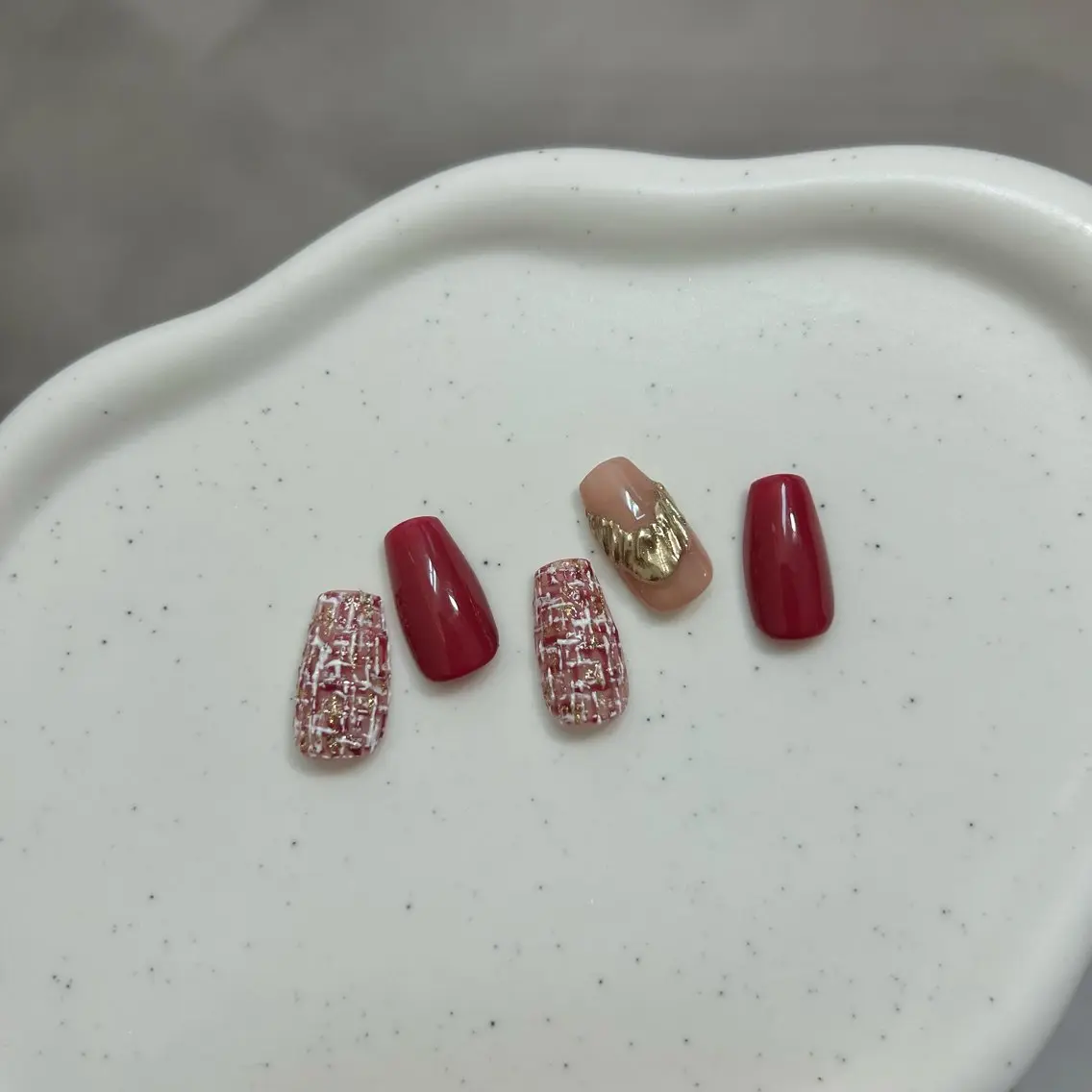 ネイル ツイードネイル 冬ネイル Lulea nailのネイルデザイン