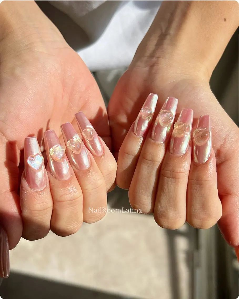 ネイル オーロラネイル ハート ロングネイル マグネットネイル スカルプネイル ハンドネイル ✾ NailRoom Latina🌻💓のネイルデザイン