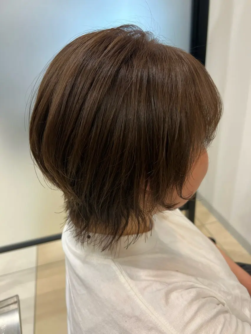 ショート ショートレイヤー レイヤーカット ショートヘア カット LiTA 友田未来のヘアスタイル