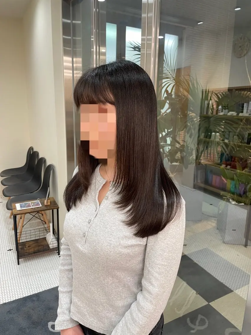 セミロング レイヤーカット 🌱 はるかのヘアスタイル