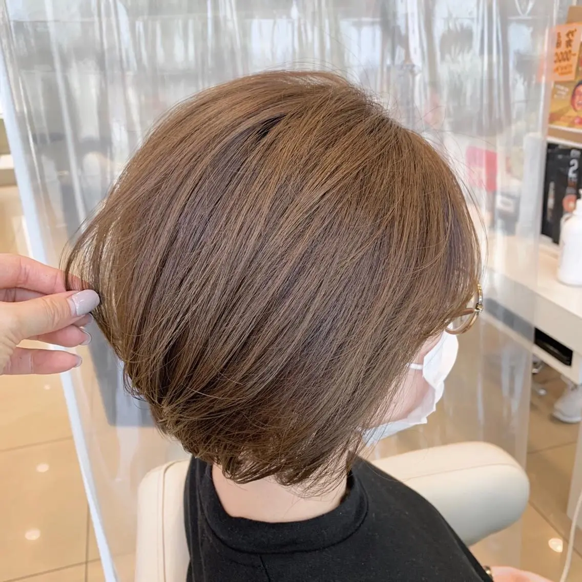 ショート カラー ベージュカラー ブリーチ 透明感カラー イルミナカラー ブリーチなしカラー Hair&Cafe Matty’sのヘアスタイル