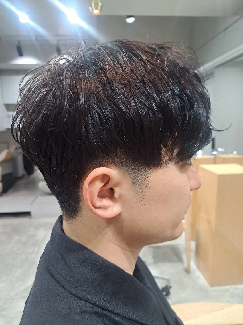 ショート クボ タのヘアスタイル