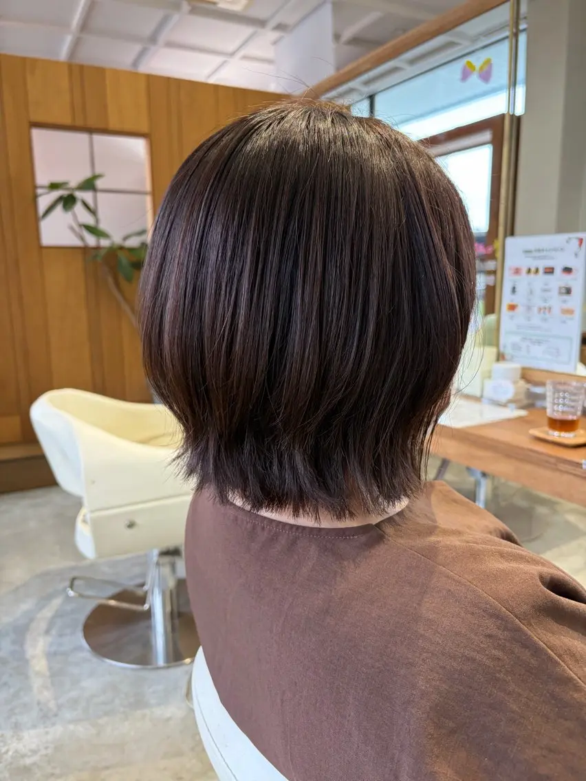 ミディアム カラー ショートボブ ボブレイヤー アッシュ アッシュブラウン ブリーチ fulam － KAEDEのヘアスタイル
