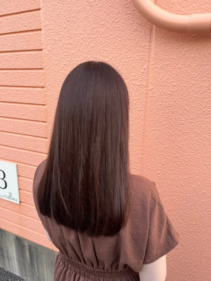 ロング 伊藤 杏乃のヘアスタイル