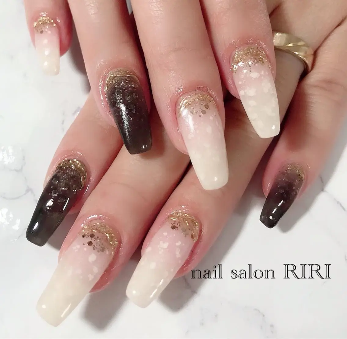 ネイル ニュアンスネイル RIRI リリのネイルデザイン