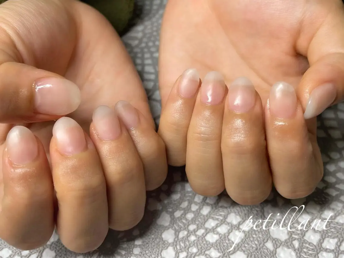 ネイル クリアネイル 長さ出し ジェルネイル マットネイル nail salon petillantのネイルデザイン