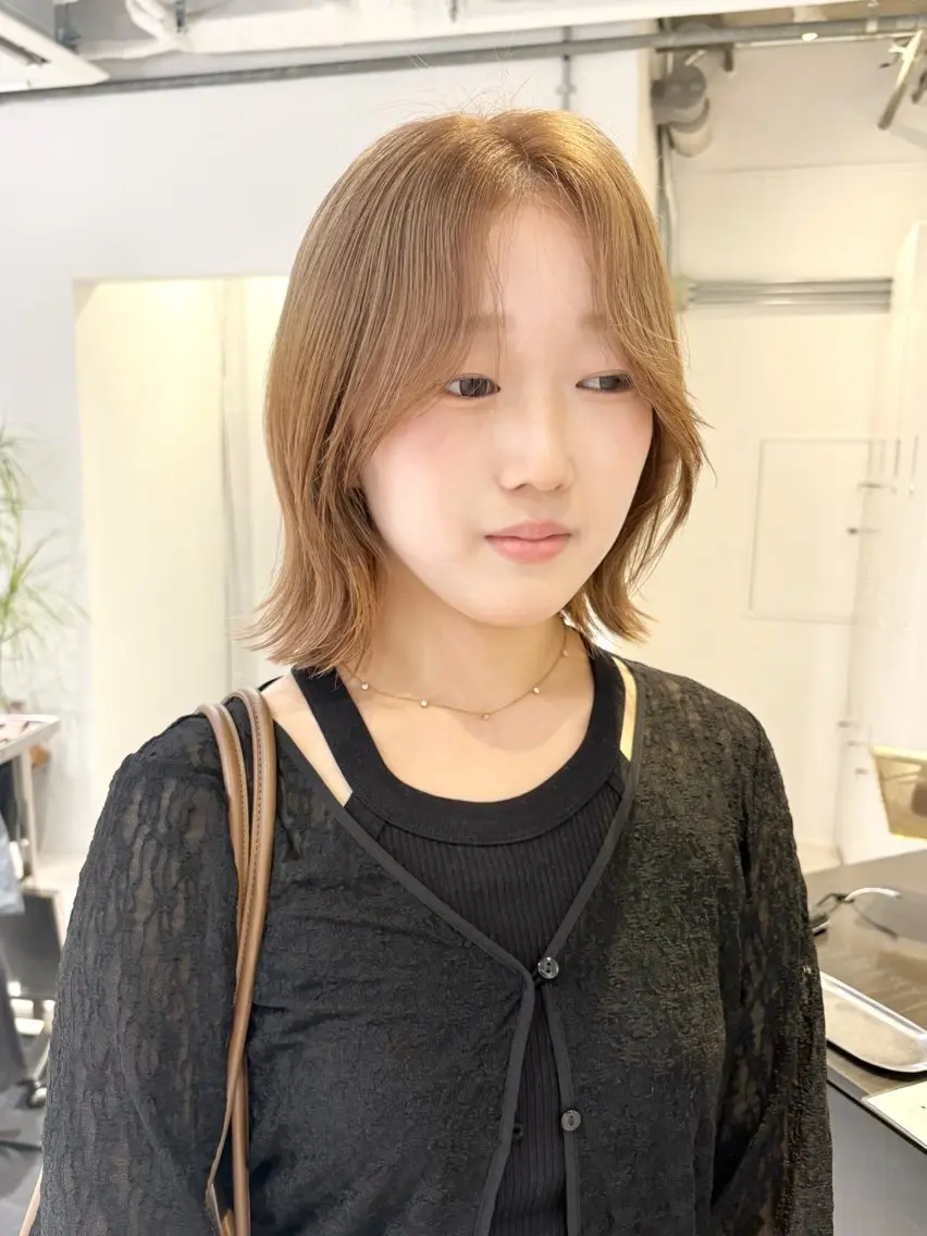 ショート カラー レイヤーカット🍏 オリーブ/ののかのヘアスタイル
