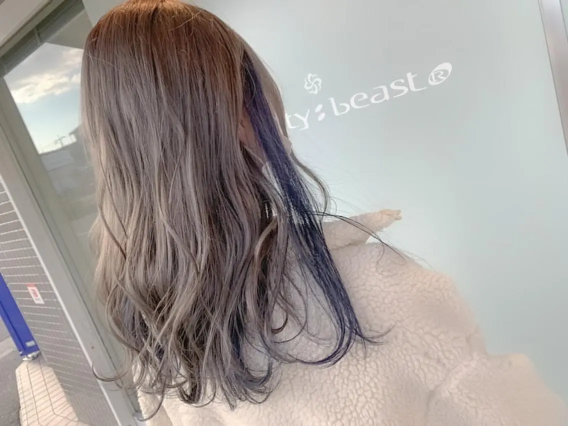 ミディアム カラー ビューティービースト 新宿のヘアスタイル