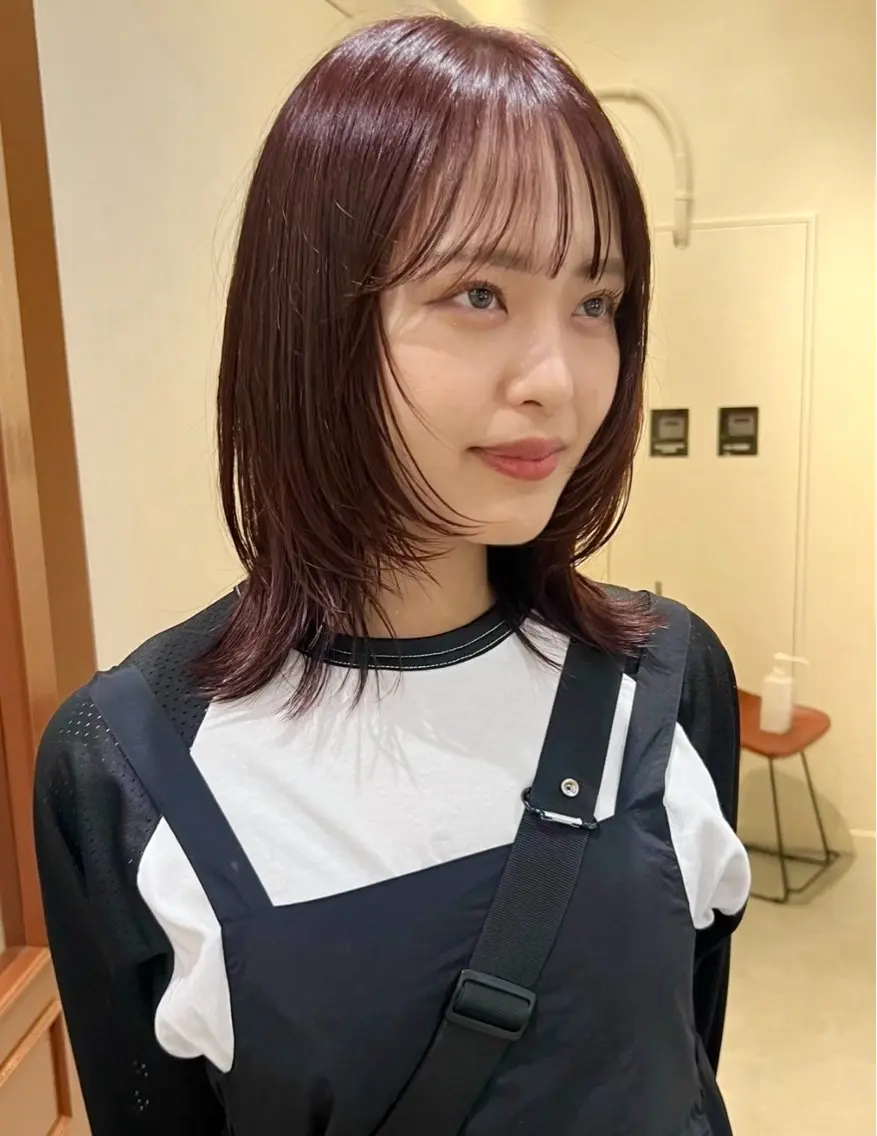 ロング カラー ブリーチ ボルドーカラー ブリーチなしカラー ボブ 顔まわりレイヤー Kasumi /伏見 /髪質改善/ロングのヘアスタイル
