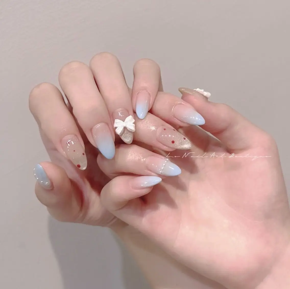 ネイル 持ち込み シンプルネイル ハンドネイル JISOO ANA.CHUOのネイルデザイン
