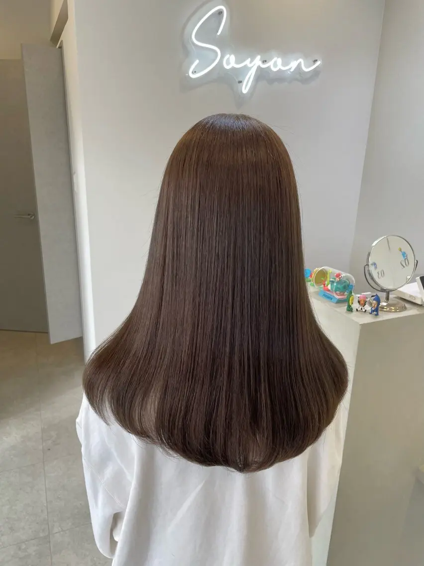 カラー ブリーチ ダブルカラー グレージュ 松永 まどかのヘアスタイル
