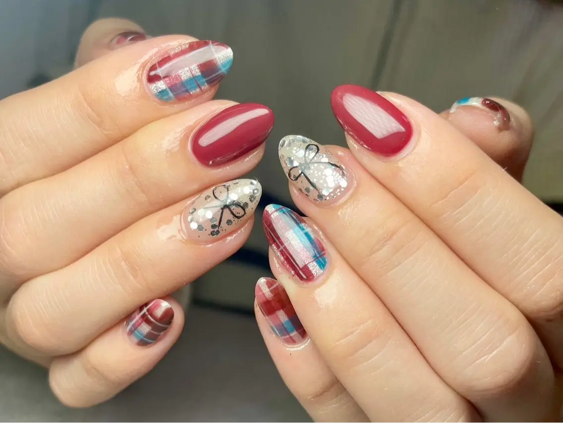 ネイル elu :nail&eyeのネイルデザイン