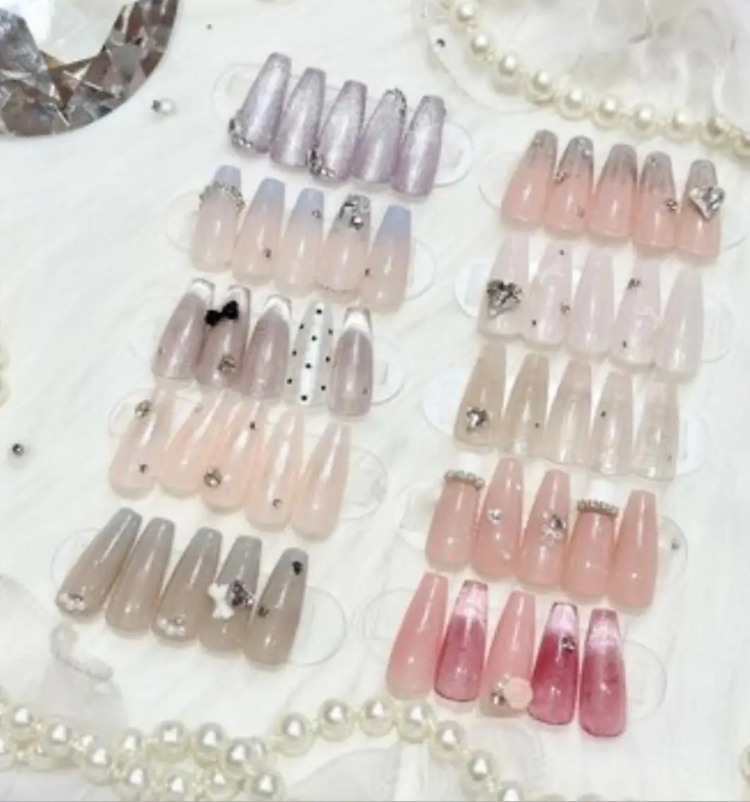 ネイル ハンドネイル WISTERIA SAKAEのネイルデザイン